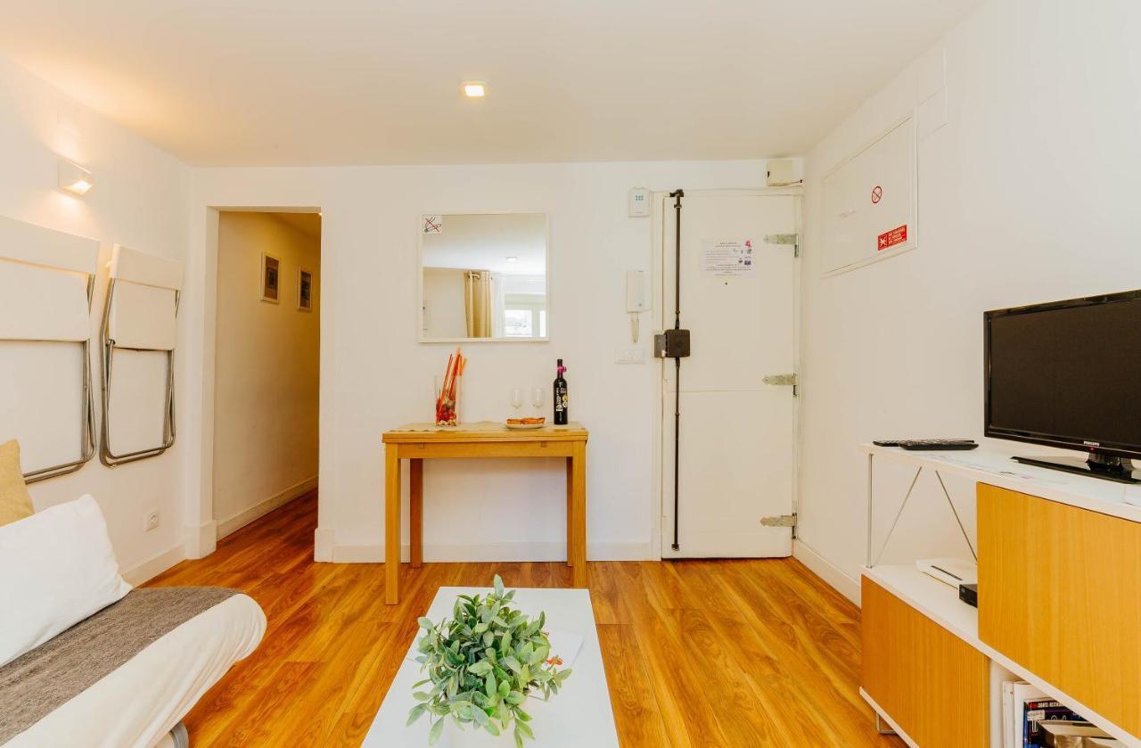 Rent4Rest Bairro Alto Charming 1Bd Apartment Lisboa Exterior foto